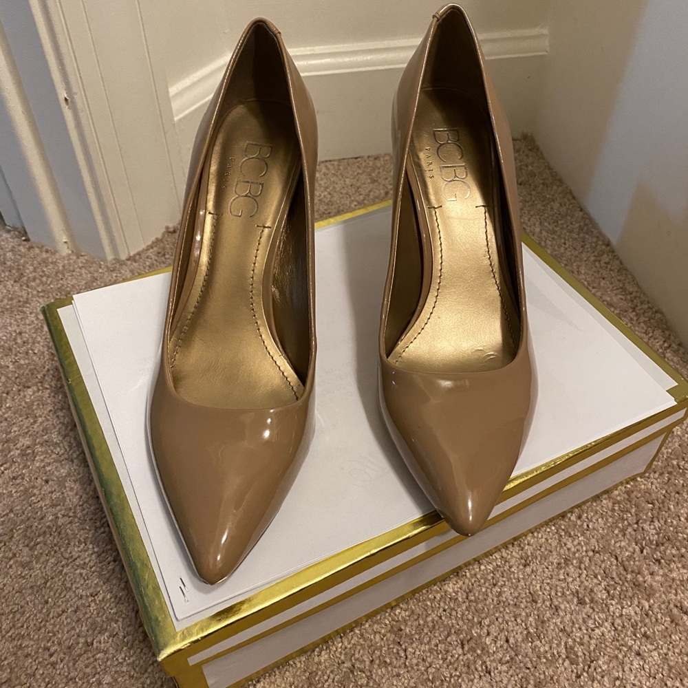 BCBG heels
